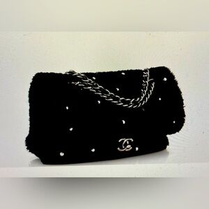 Chanel, CC chain, flap bag, pearl embellished Sherling  black, medium with‎ box